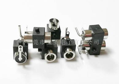 DC電源插座怎么樣使用？